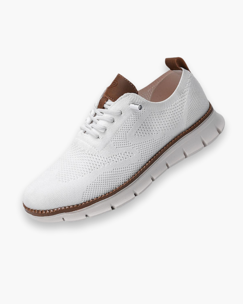 Trendy heren wandelsneakers met ademende stof en comfortabele pasvorm, perfect voor lente- en zomerwandelingen.