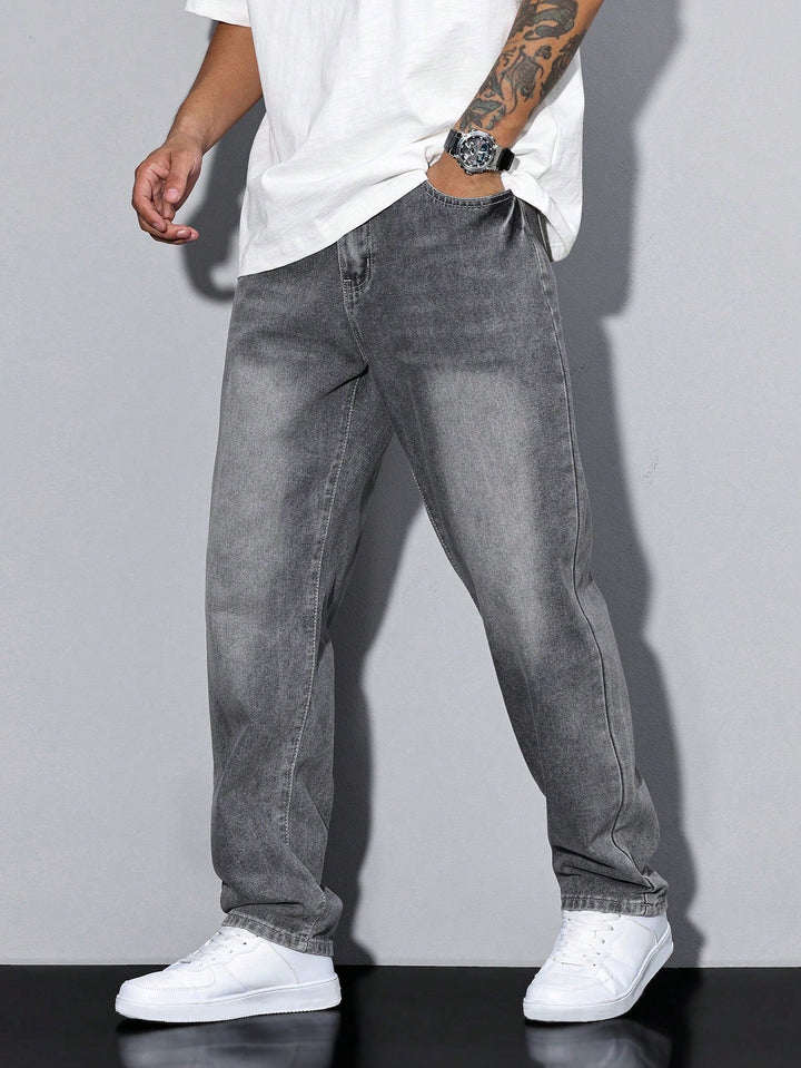 Blauwe denim heren baggy jeans, perfect voor een casual look en optimale bewegingsvrijheid.