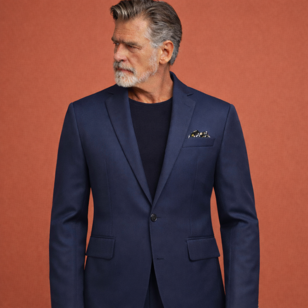 Moderne heren blazer, combineert tijdloze stijl met comfort. Essentiële bovenkleding voor elke garderobe.