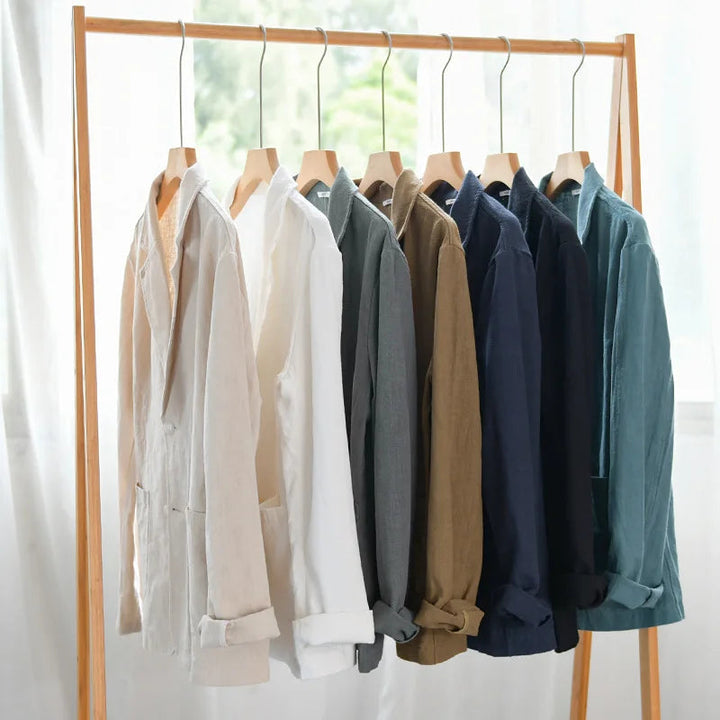 Heren blazer met unieke afwerking en relaxte pasvorm, perfect voor een zomerse of lente outfit.