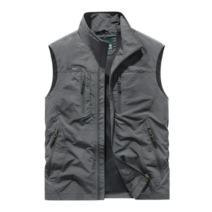 Veelzijdige heren bodywarmer, sportief en casual te dragen, een essentieel outdoor vest.