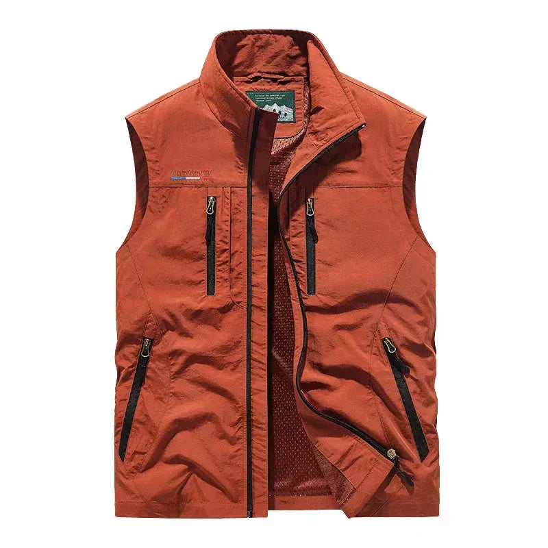 Comfortabele heren bodywarmer met praktische zakken, ideaal als bovenkleding voor actieve mannen.