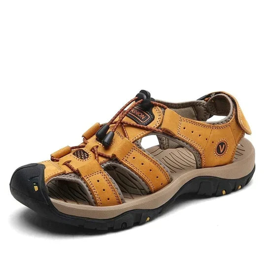Orthopedische heren sandalen David met steun, perfect voor hielspoor en voetproblemen.