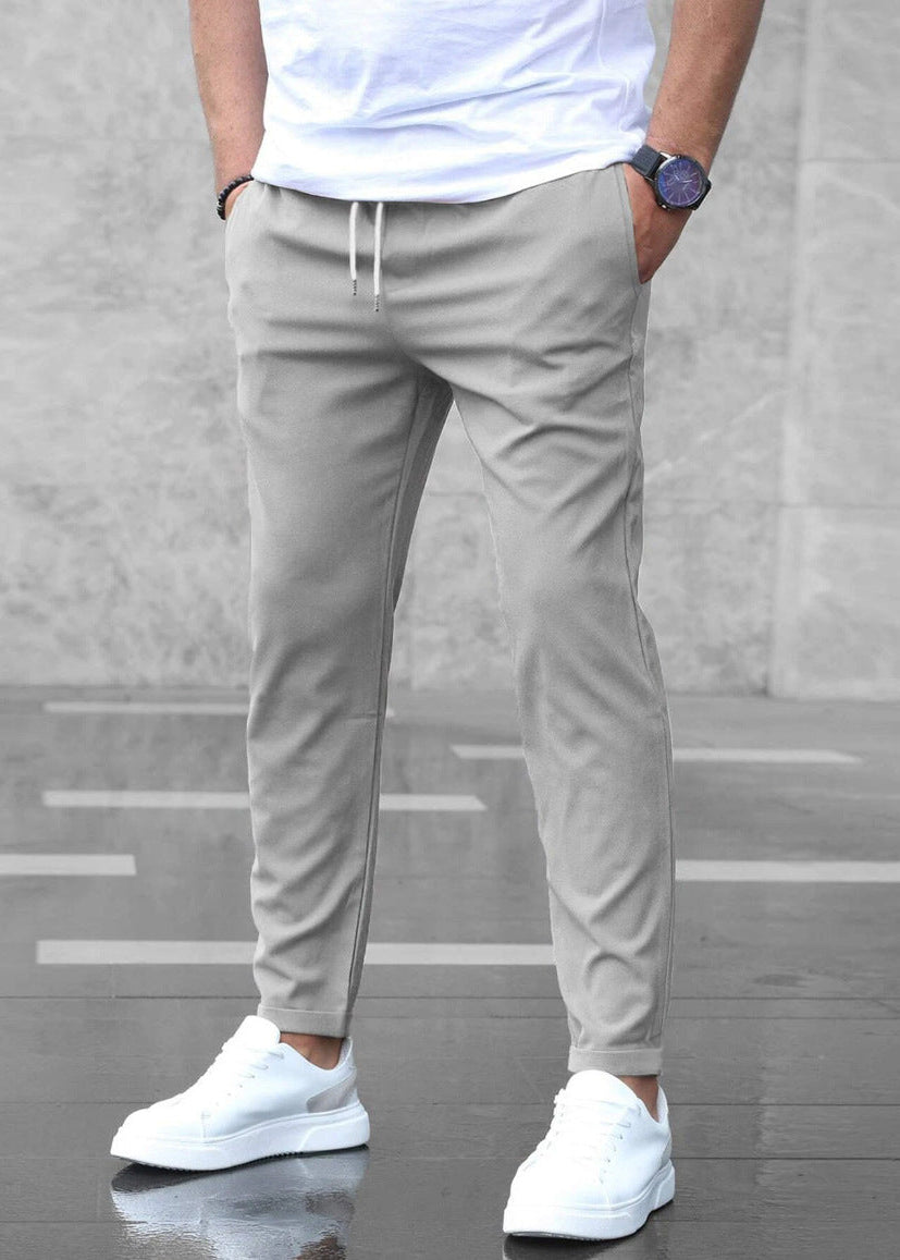 Casual heren zomerbroek, elastisch en veelzijdig. Perfect voor ontspannen dagen of een smart-casual outfit.