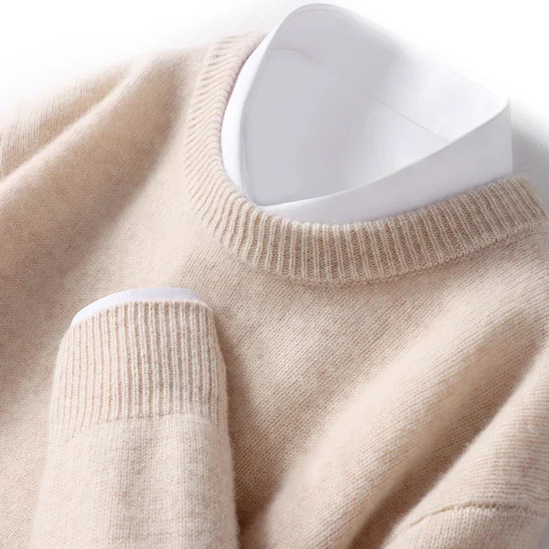 Klassieke crewneck sweater voor heren, comfortabel en modieus voor elke gelegenheid.