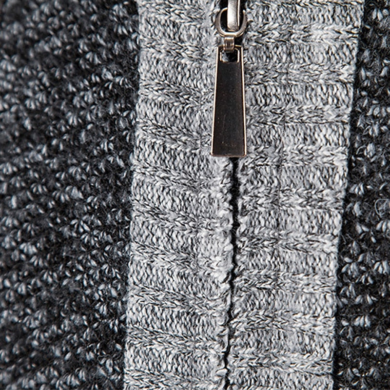 Heren gebreid vest met rits en stijlvol patchwork, modieuze keuze voor comfortabele winterkleding.