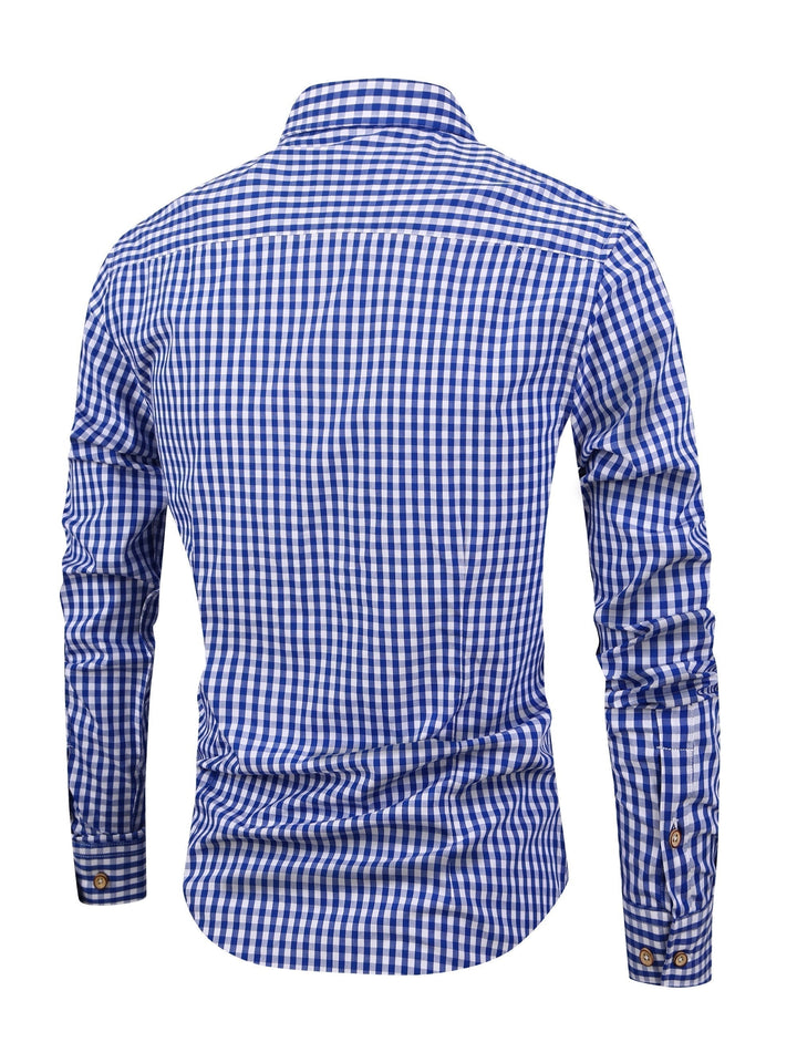 Stijlvol geruit herenoverhemd met lange mouwen en knoopsluiting, perfect voor modieuze mannen.