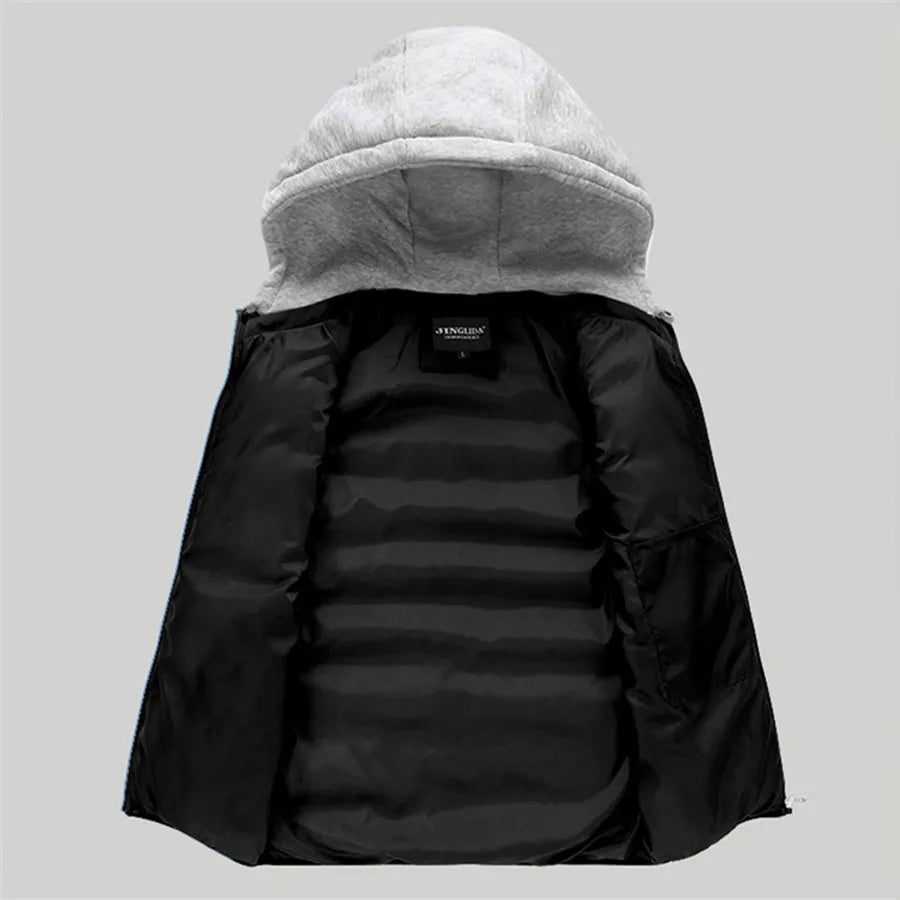 Casual heren bodywarmer met capuchon, winddicht en gewatteerd, ideaal voor frisse herfstdagen.