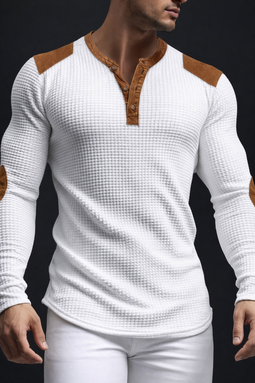 Heren henley shirt met wafelstructuur en stijlvolle patchwork schouders, ideaal voor casual winterdagen.