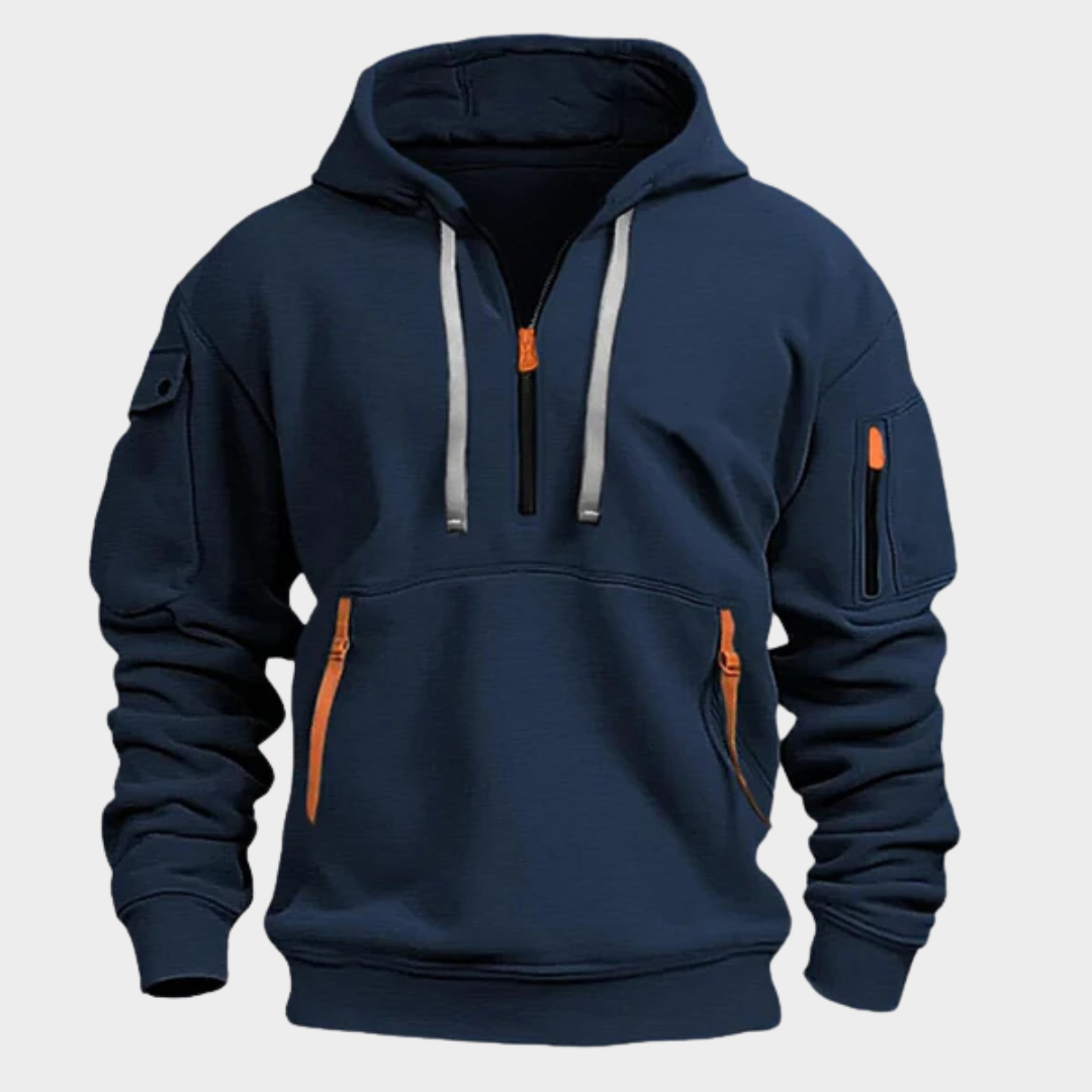 Man draagt comfortabele heren hoodie, casual & sportief, ideale bovenkleding voor dagelijks gebruik. Trendy mode.