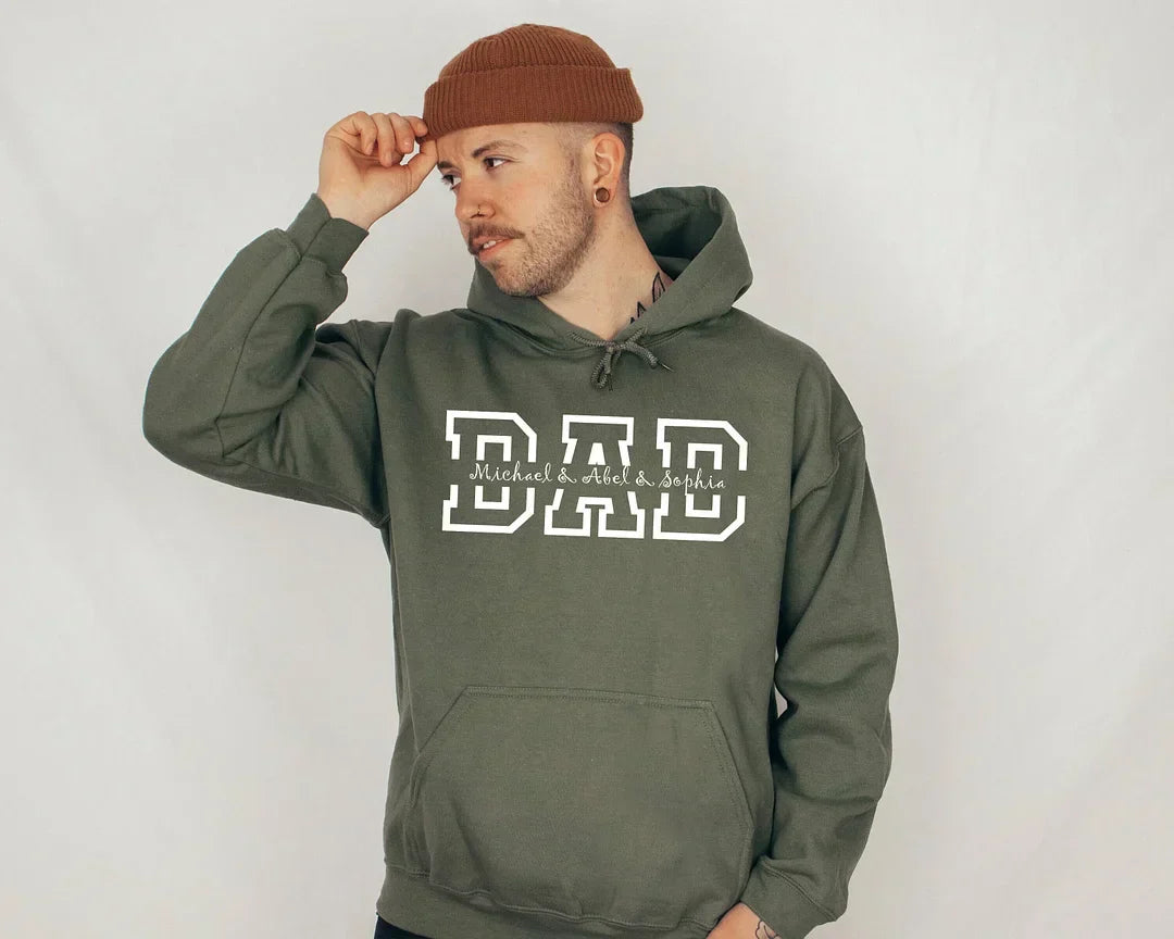 Heren hoodie, gepersonaliseerd met namen, ideaal Vaderdag cadeau. Comfortabele unieke trui voor vader.