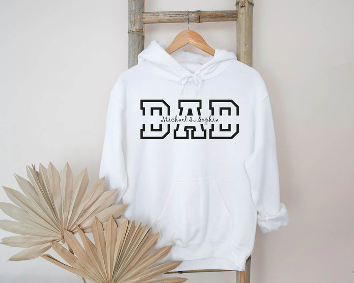 Gepersonaliseerd sweatshirt voor heren, met namen en speciale tekst, perfect voor Vaderdag.