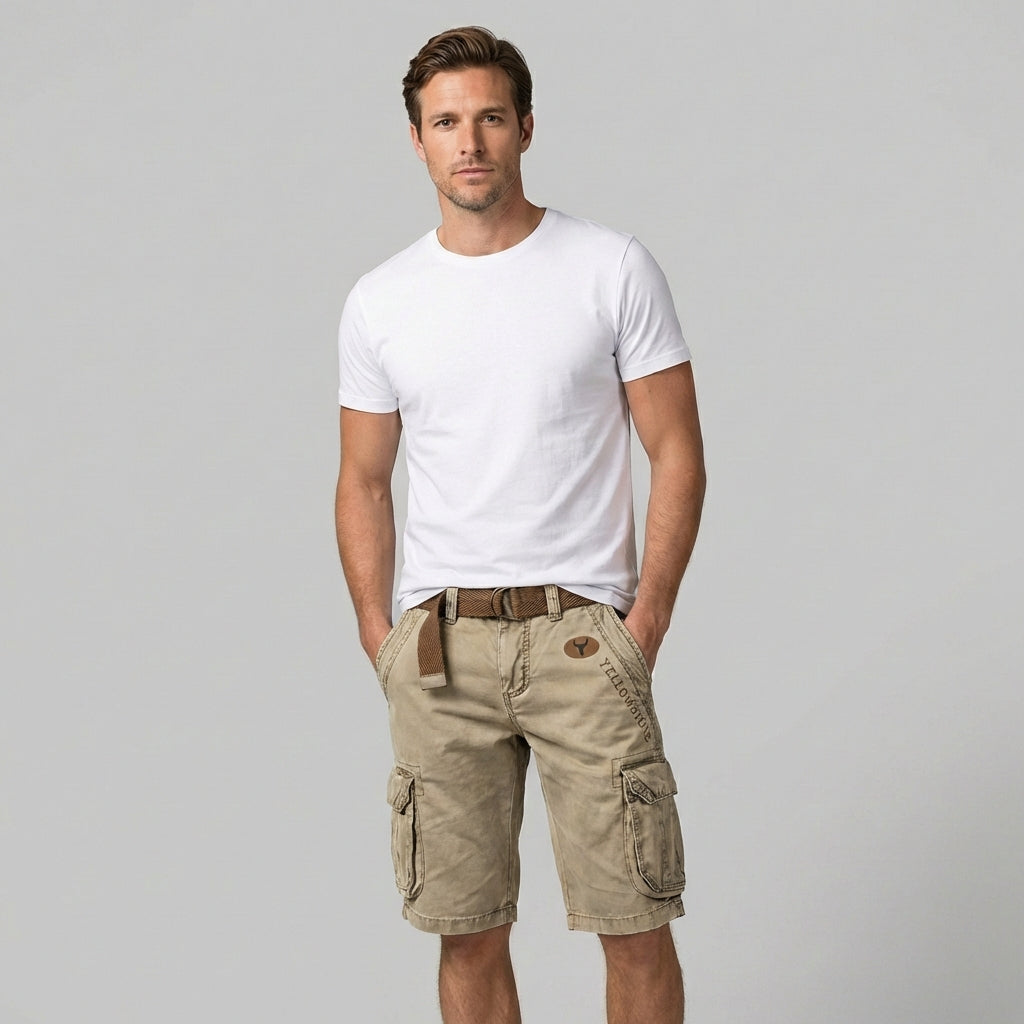 Robuuste heren korte cargo broek, ontworpen voor comfort en functionaliteit tijdens outdoor avonturen.