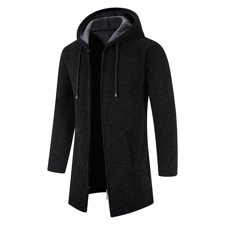 Lange heren gebreide jas met capuchon en ritssluiting. Stijlvolle en comfortabele herenkleding voor de winter.