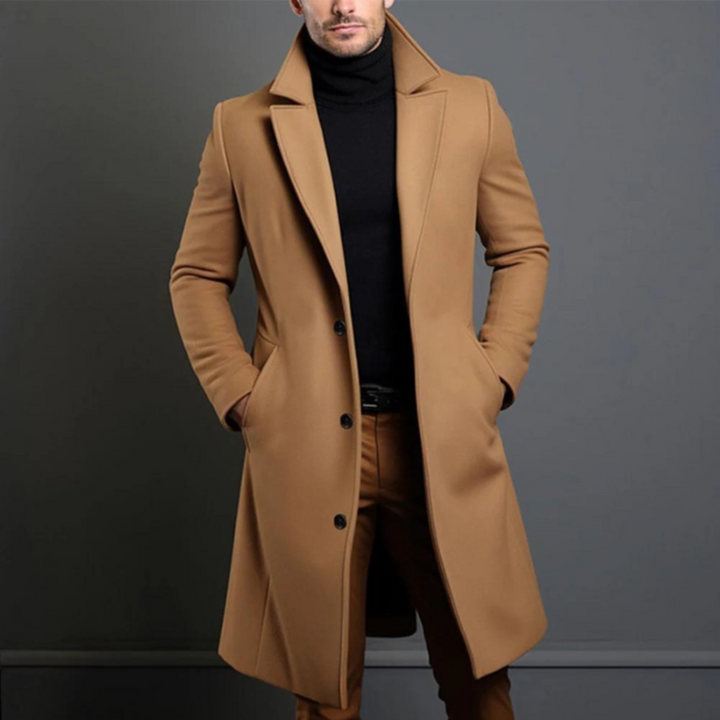 Tijdloze heren trenchcoat, elegant en veelzijdig voor zowel formele als casual winter outfits.