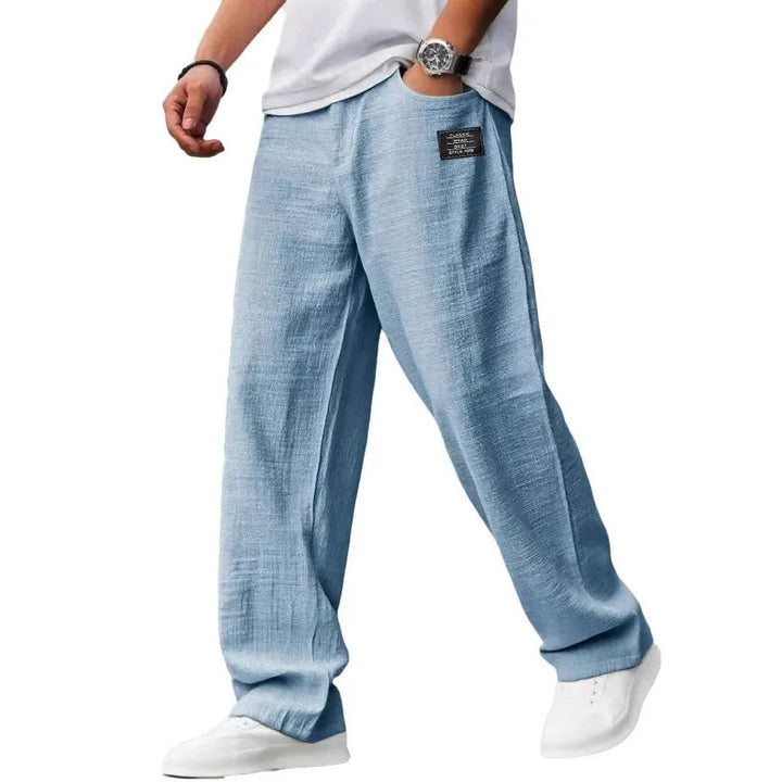 Comfortabele, ademende heren zomerbroek, recht model, ideaal voor casual en smart casual outfits.