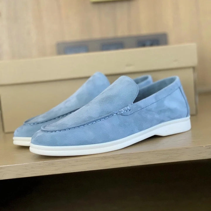 Duurzame zool van comfortabele heren loafers, Old Money stijl. Perfecte klassieke instappers voor langdurig draagplezier.