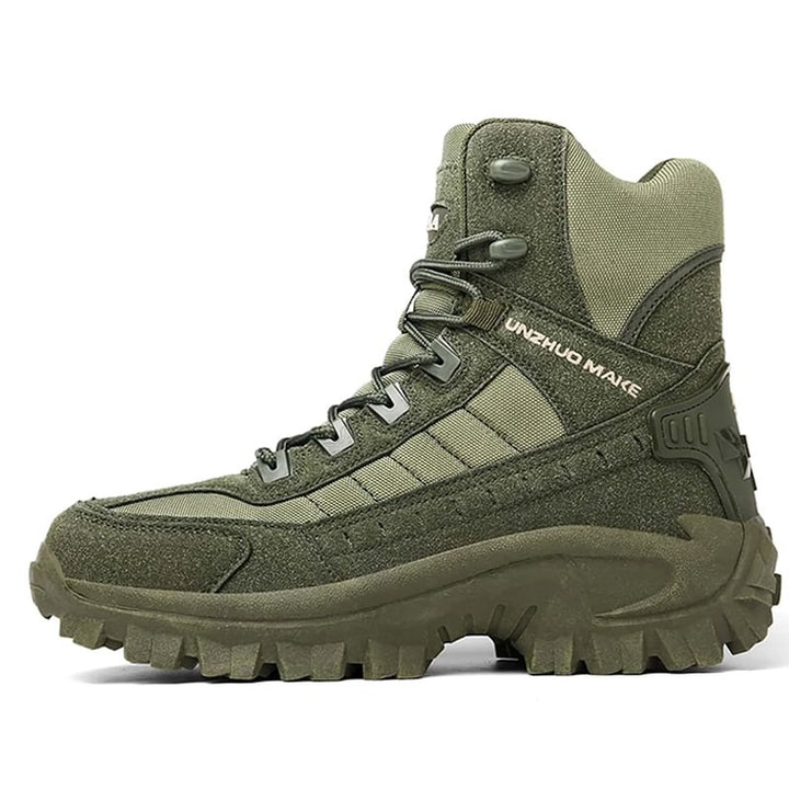Multifunctionele herenlaarzen, geschikt als militaire, werk- of wandelschoenen.