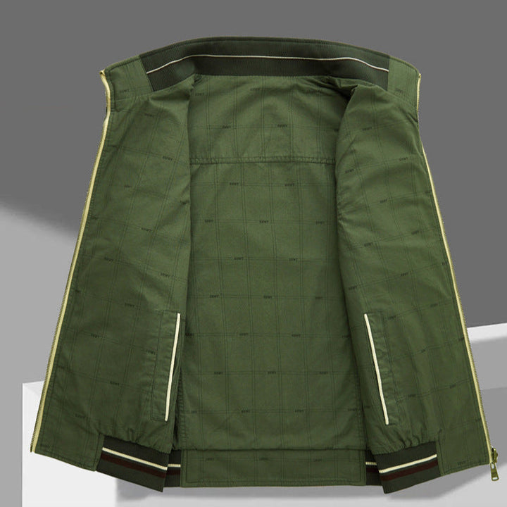 Stijlvol heren utility vest met functionele zakken aan de voorzijde; omkeerbaar design, ideaal voor lente en herfst.