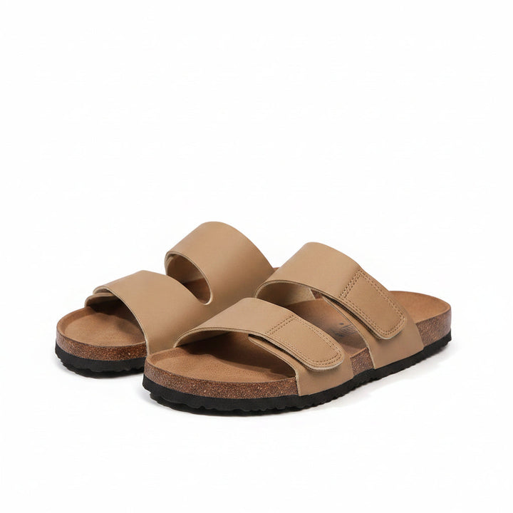 Stijlvolle heren sandalen, orthopedisch en verstelbaar, voor maximaal comfort tijdens zomerse wandelingen.
