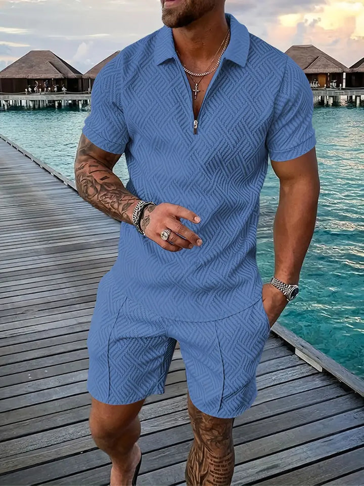Zomerse heren outfitset: luchtige en stijlvolle kleding, perfect voor warme dagen en een relaxte look.