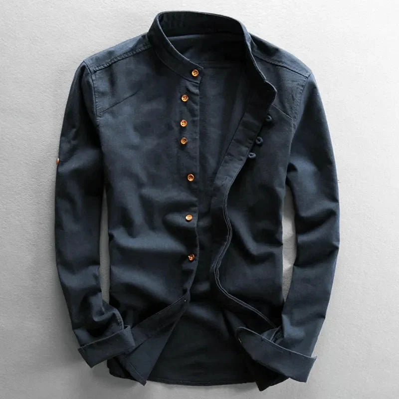 Modern heren overhemd in Japanse stijl met staande kraag en lange mouwen, perfect voor smart casual.