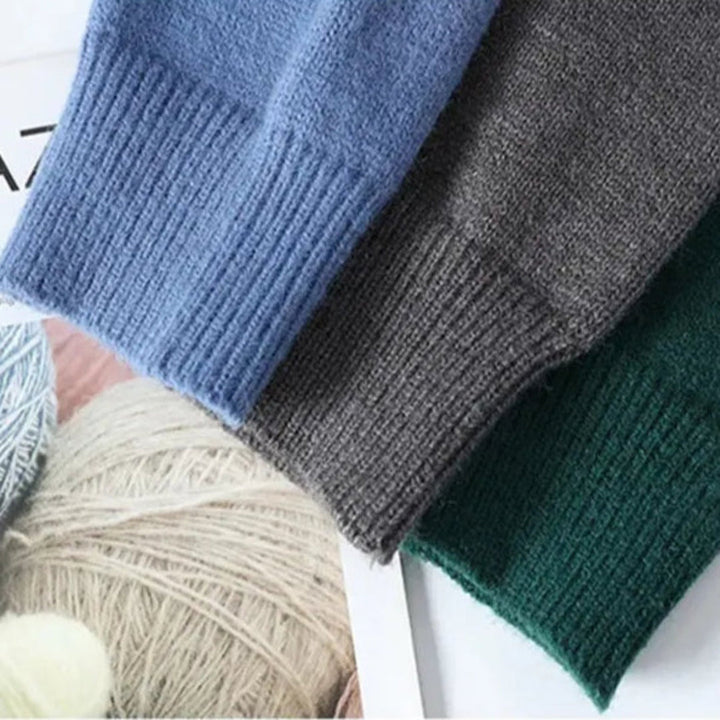 Casual heren trui met opvallend patchwork in groen, rood, grijs. Stijlvolle en comfortabele keuze voor de moderne man.