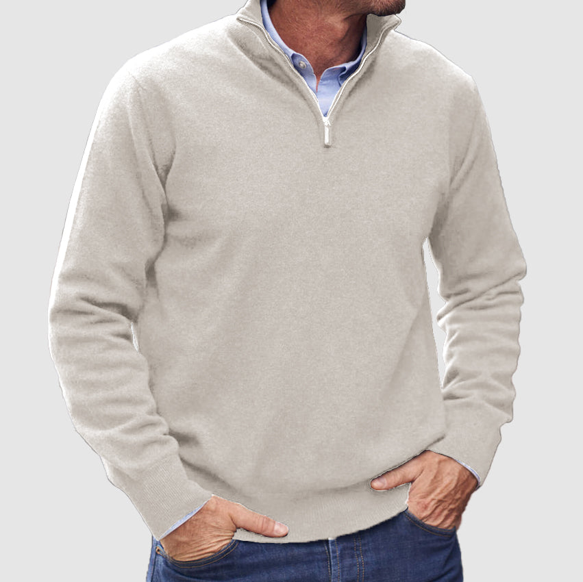 Stijlvolle heren pullover met ritskraag, combineerbaar met jeans of chino voor een complete look.
