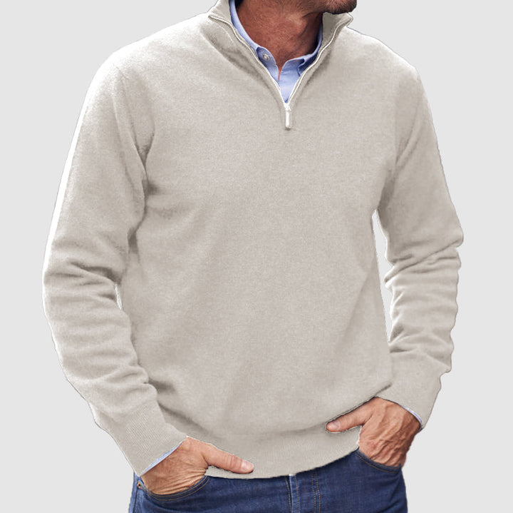 Stijlvolle heren pullover met ritskraag, combineerbaar met jeans of chino voor een complete look.