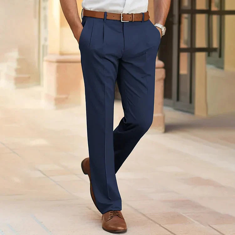 Heren rechte pantalon met moderne pasvorm, ideaal voor business casual en kantoorkleding. Comfortabel en stijlvol.