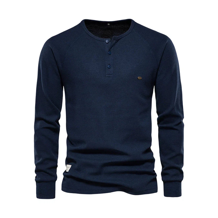 Heren shirt met lange mouwen en ronde hals in klassiek design. Comfortabel en stijlvol voor elke dag.