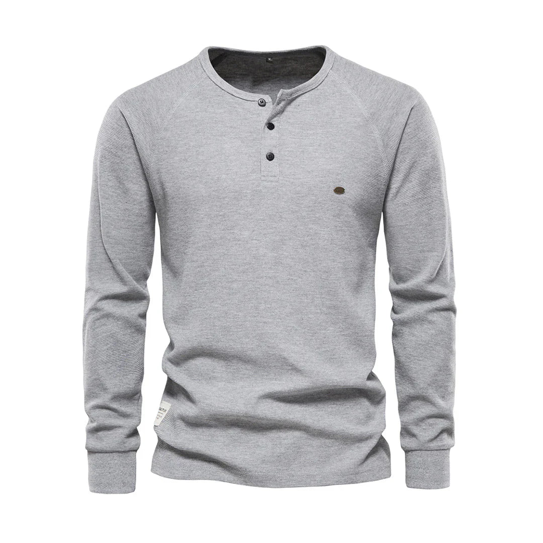 Veelzijdig herenshirt met lange mouwen en ronde hals, perfect voor laagjes of solo, een must-have voor mannenmode.