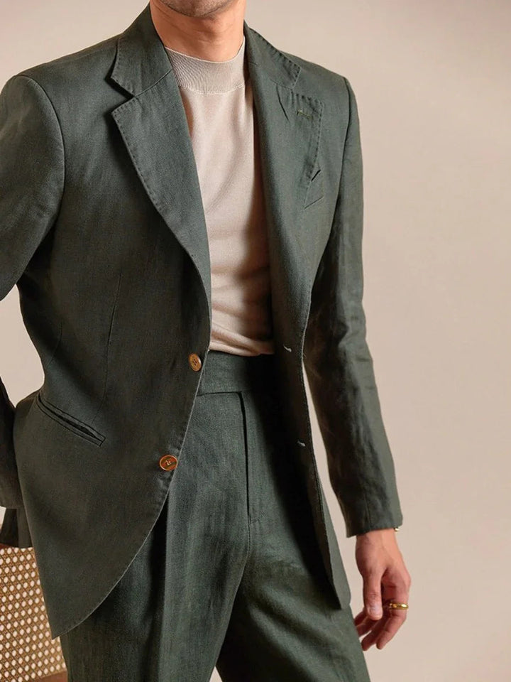 Detail van de reverskraag van de heren slim fit blazer, benadrukt de moderne en formele uitstraling.