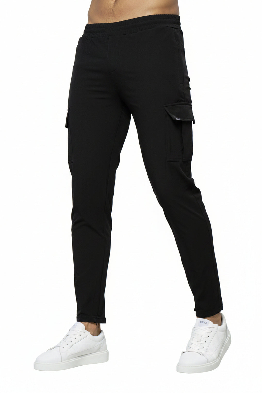 Heren slim fit cargobroek met zijzakken en elastische taille, perfect voor streetwear en casual looks.