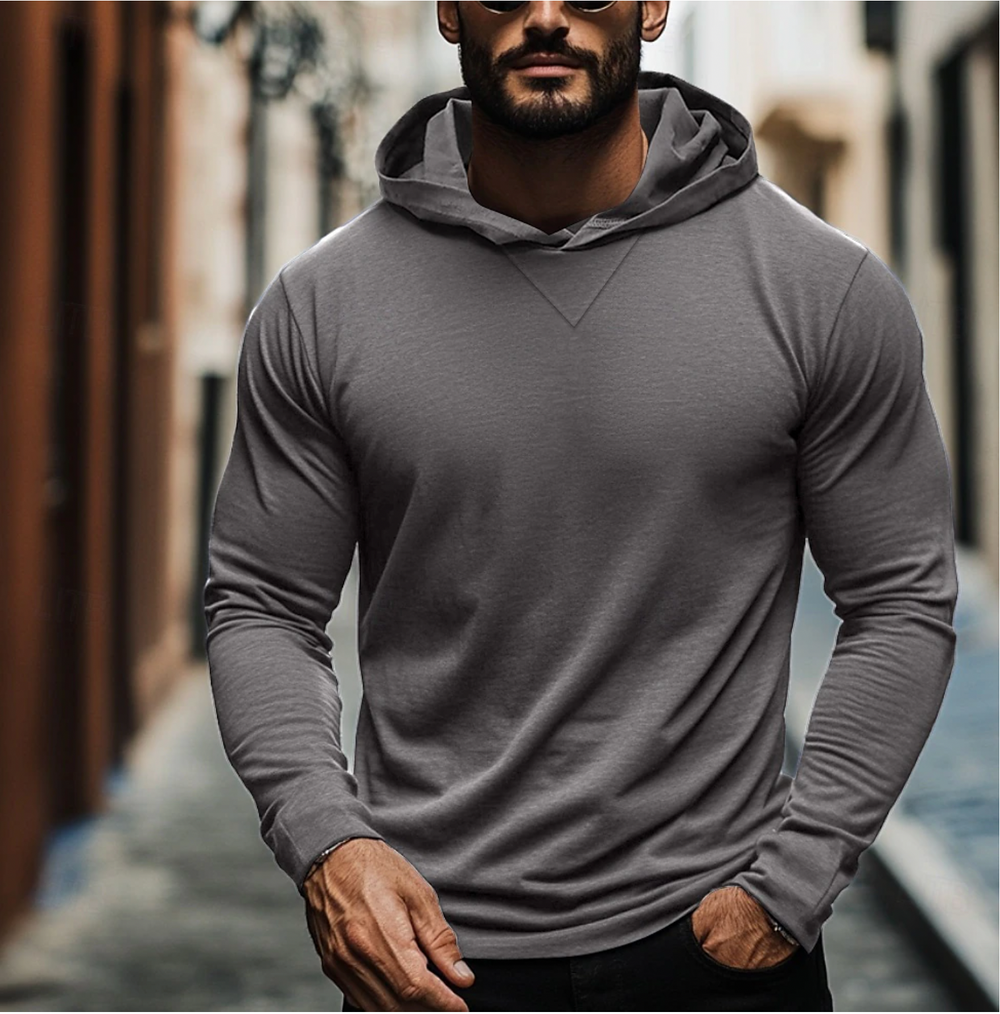 Comfortabele heren slim fit hoodie, ideaal voor sportieve look en herfst/winter met kangoeroezak.
