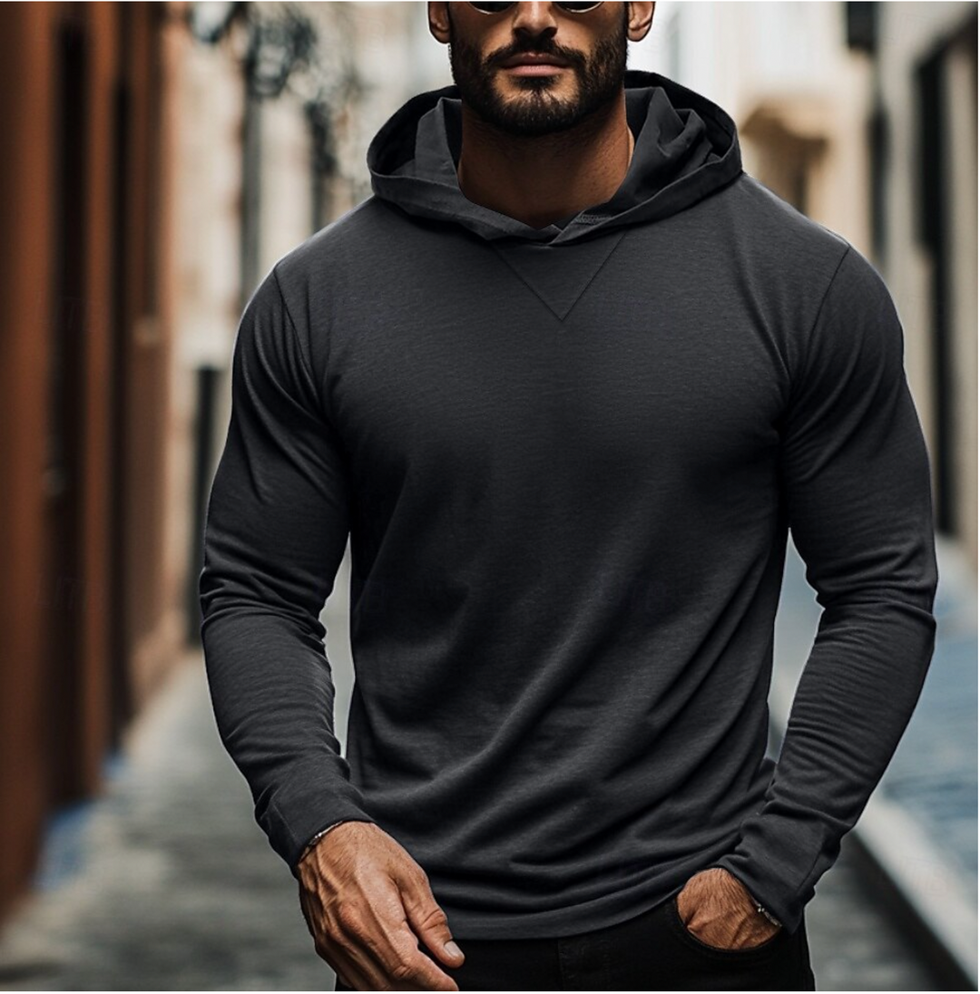 Moderne heren slim fit trui met capuchon, perfect voor een sportieve en comfortabele casual outfit.