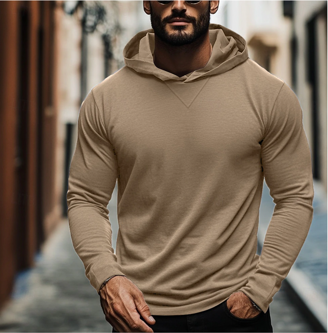 Veelzijdige heren hoodie slim fit met capuchon, geschikt voor zowel sportieve als dagelijkse outfits.