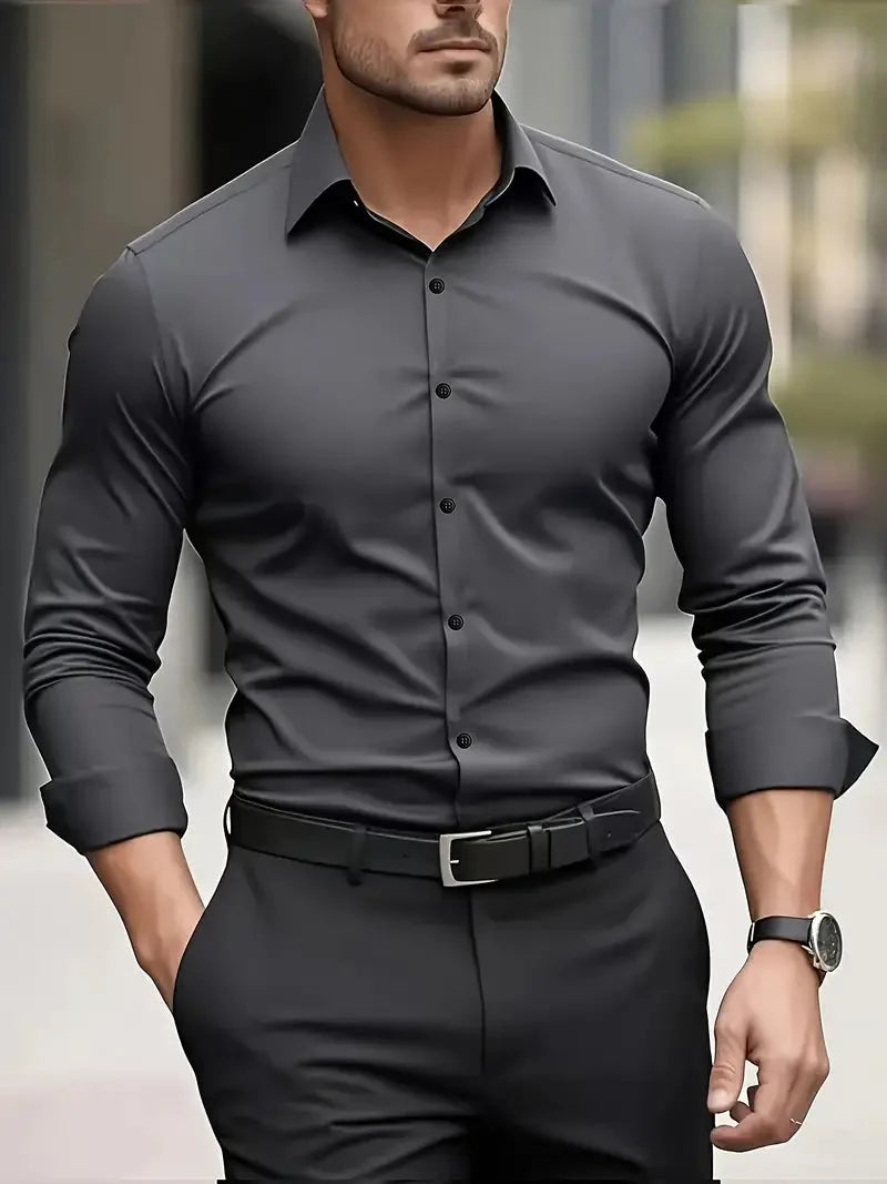 Heren overhemd met lange mouwen, slim fit pasvorm, klassieke kentkraag. Voor een scherpe uitstraling.