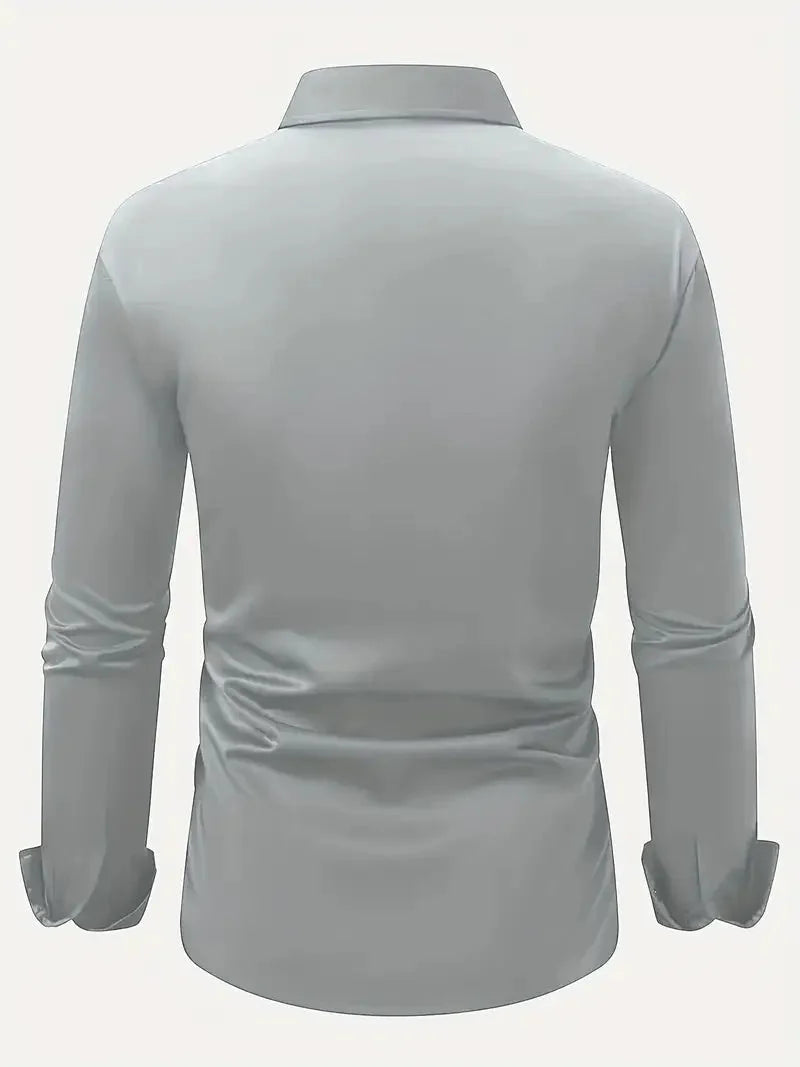 Essentieel heren overhemd, slim fit, met lange mouw en klassieke kraag voor een tijdloze uitstraling.