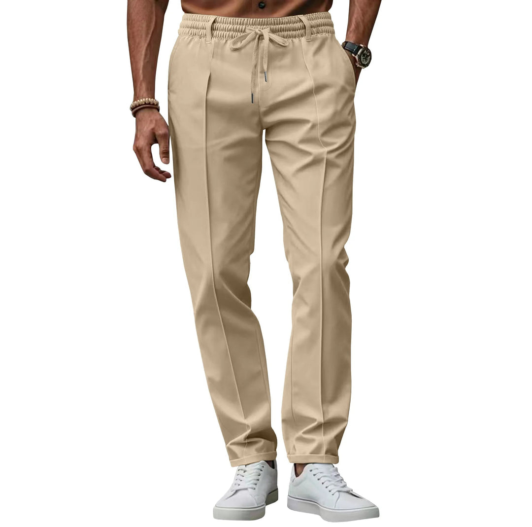 Stijlvolle heren pantalon slim fit, ideaal voor een zakelijke of casual chic look.