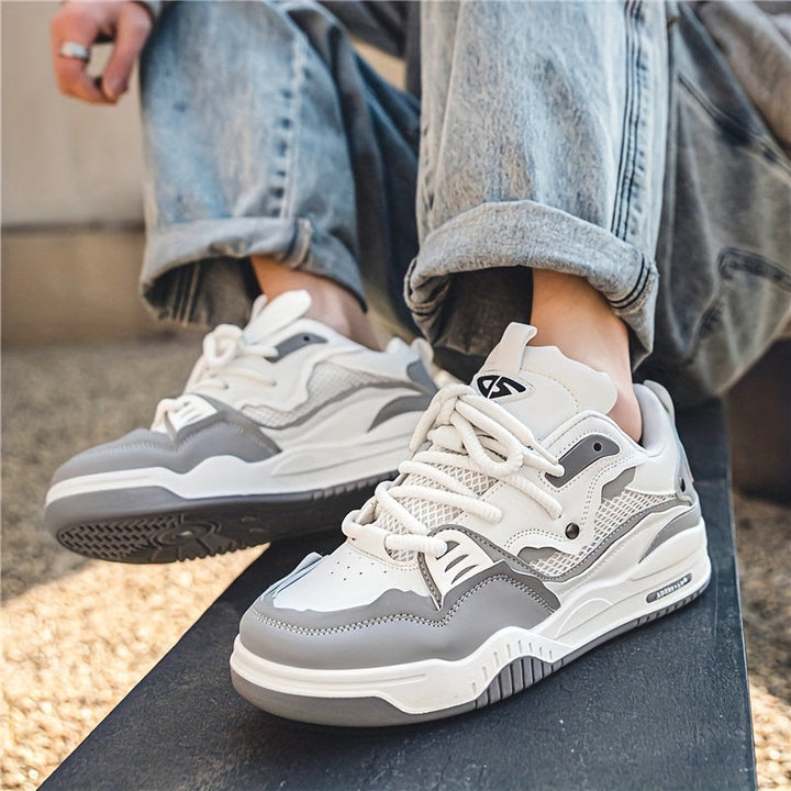 Stijlvolle herensneakers met modern dynamisch design, voor dagelijks comfort en een trendy uitstraling.