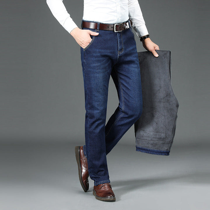 Stijlvolle heren winter jeans met rechte pijpen en warme voering, essentieel voor comfort en dagelijkse mode.