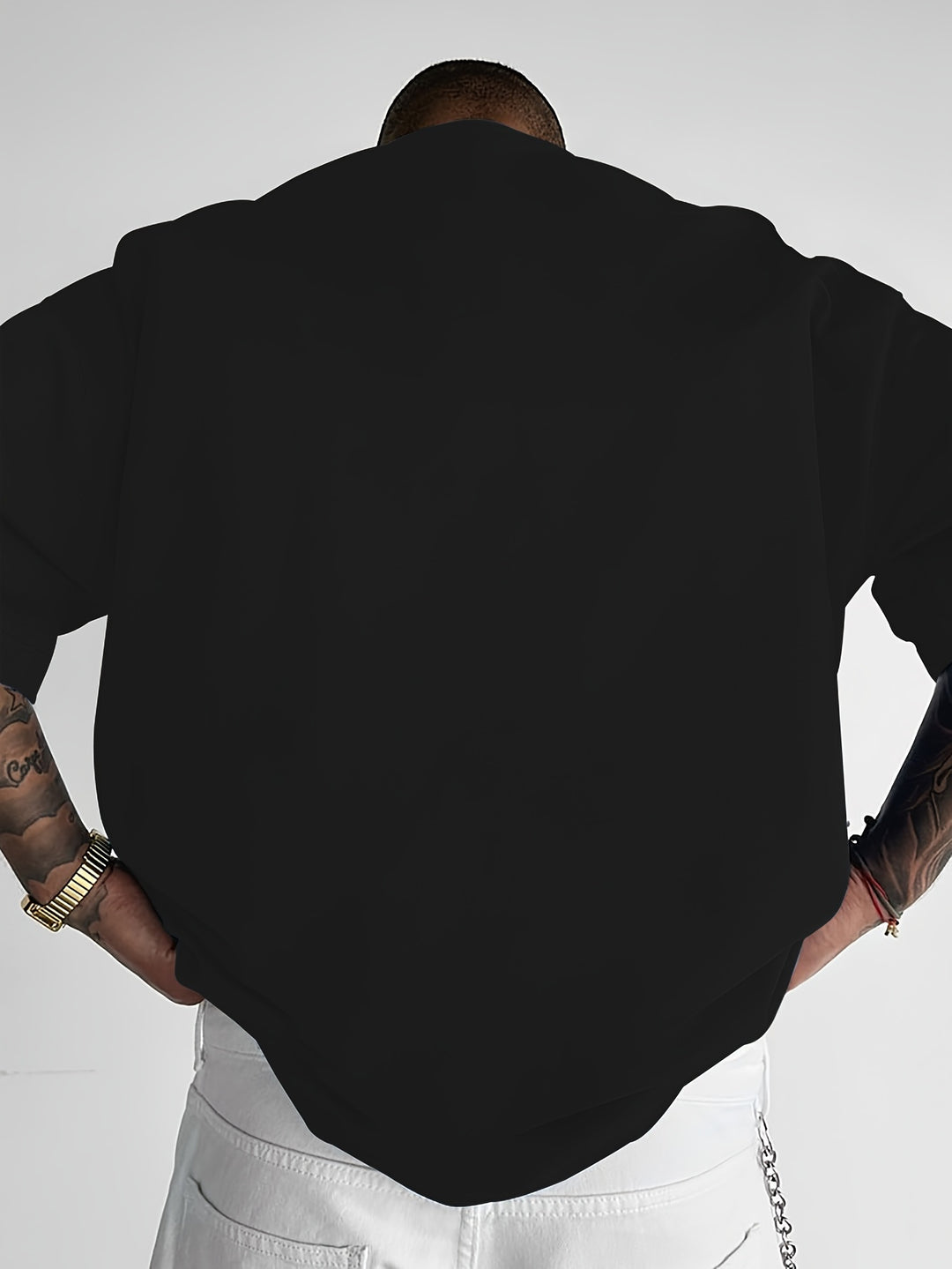 Veelzijdig heren t-shirt met slogan, ronde hals en korte mouwen. Loose fit voor een relaxte, moderne look.