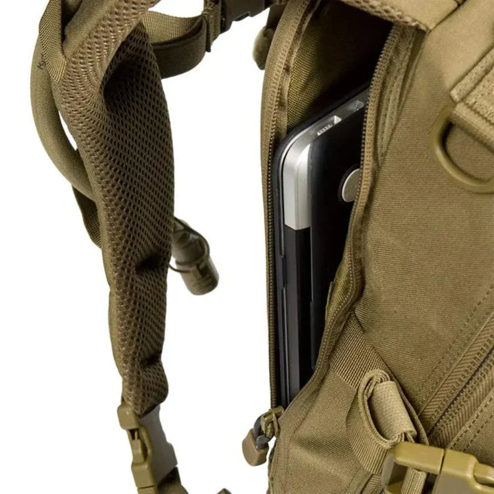 Khaki tactische heren rugzak, ruim en veelzijdig voor alle outdoor avonturen.