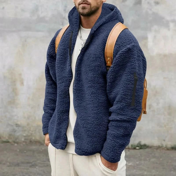 Heren teddy fleece vest met capuchon in beige, perfect voor winterse dagen. Warm, stijlvol en comfortabel.