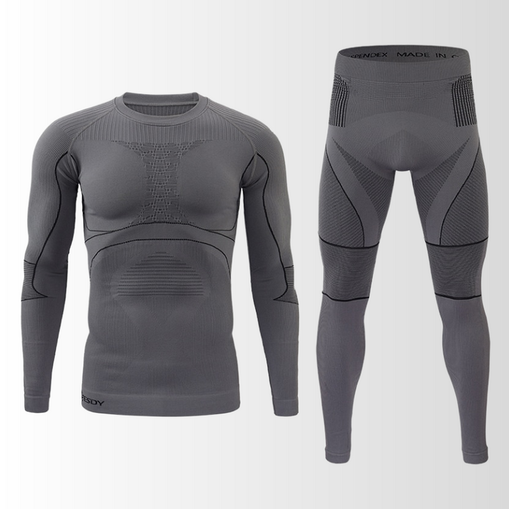 Opgevouwen heren thermisch ondergoed set, lange mouwen en broek, klaar voor koude wintersportdagen.