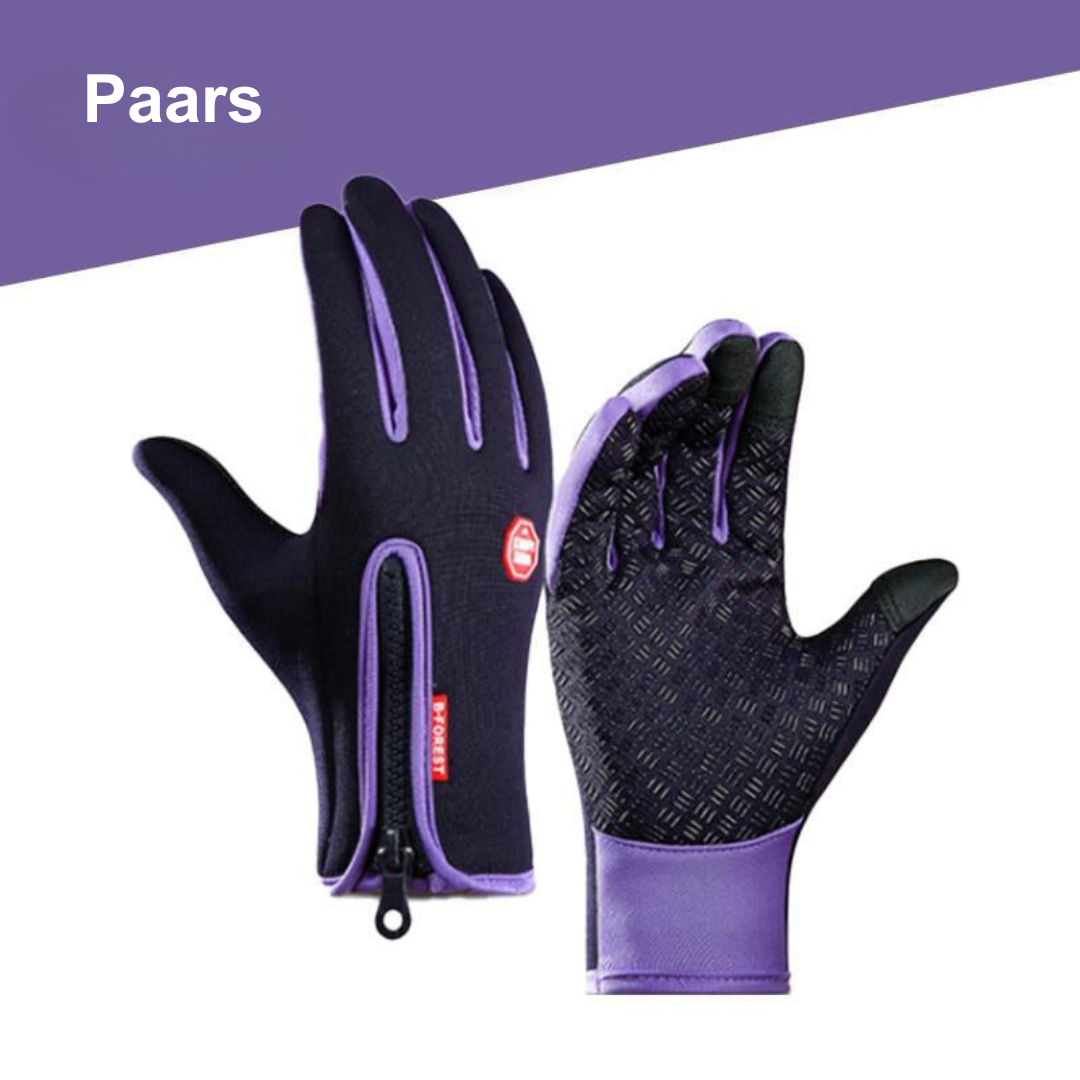 Duurzame waterafstotende heren handschoenen, ideaal voor koude winterse omstandigheden.