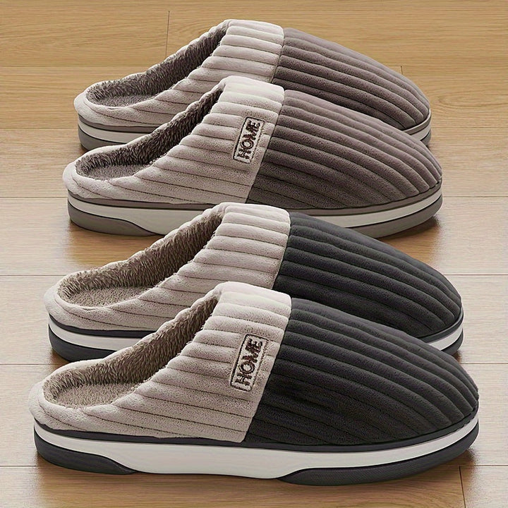 Antislip heren pantoffels voor binnen, bieden optimale warmte en comfort. Beschikbaar in diverse kleuren.
