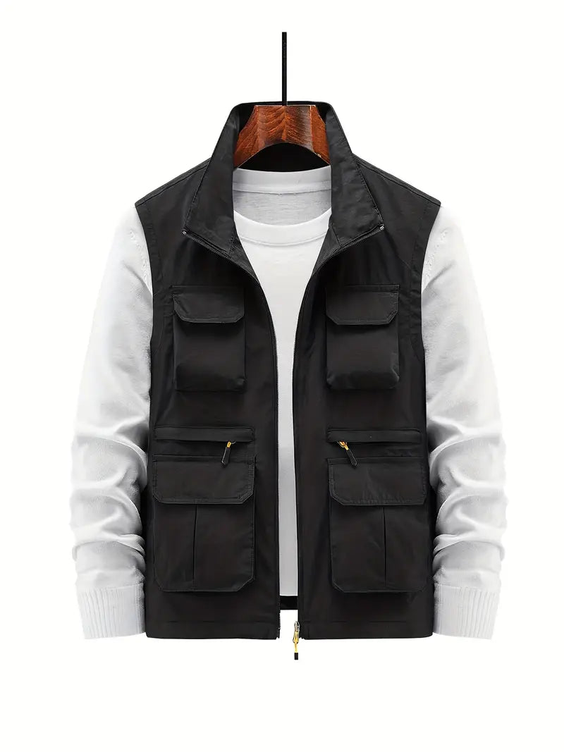 Heren waterdicht vest met ritssluiting en zakken, ideaal voor outdoor avonturen en casual gebruik. Comfortabel en functioneel.