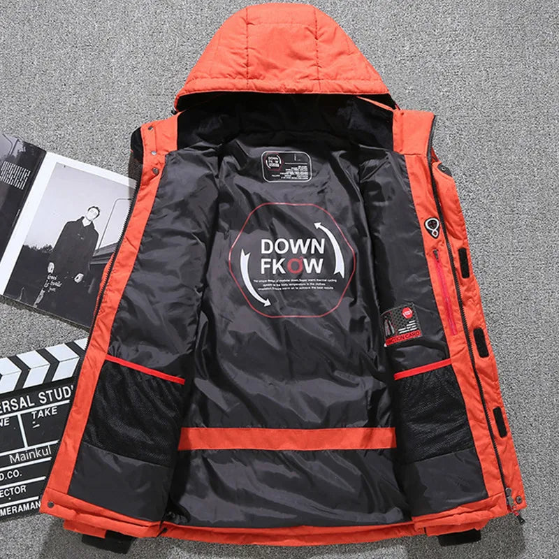 Heren winterjas met capuchon, geschikt voor dagelijks gebruik en sportieve looks.
